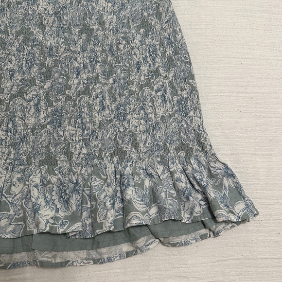 NWT Medium Abercrombie Ruched Dress with Flutter Hem - Picture 7 of 7